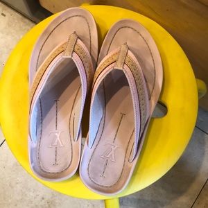 Pink and tan Louis Vuitton thong sandals